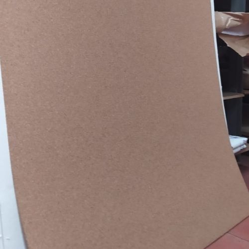 Lamina De Corcho Grano Fino 60 x 90 En Diferentes Volumenes En Grosor Mas Pequeno