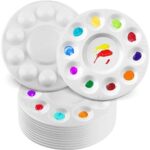 Paleta De Pintura Plastica En Todas Las Formas Con Pintura Encima