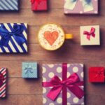 cinta adhesiva transparente para pegar y envolver regalos