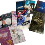 libreta media carta argollada pasta dura estampada